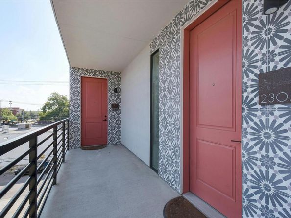 2709 E 5th ST 2305, Austin TX 78702