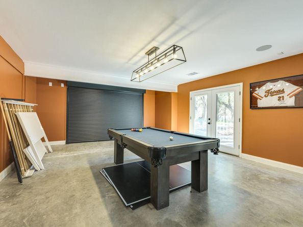 704 Deckhouse DR, Lago Vista TX 78645