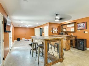 704 Deckhouse DR, Lago Vista TX 78645