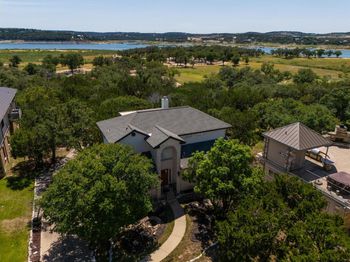 704 Deckhouse DR