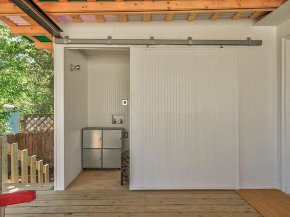 1187 Coleto ST, Austin TX 78702