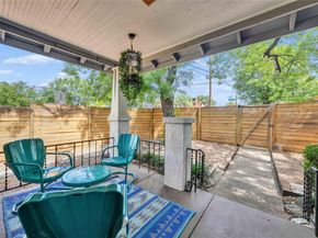 1901 E 10th ST, Austin TX 78702
