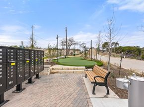 9803 Ribelin Ranch CT 10, Austin TX 78750