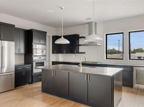 9803 Ribelin Ranch CT 10, Austin TX 78750