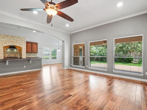 802 Wood Mesa DR, Round Rock TX 78665