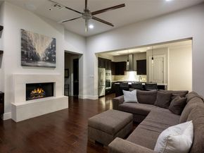 6009 Woodcrest DR, Austin TX 78759