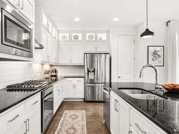 3711 Garden Villa LN A, Austin TX 78704