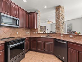 400 Red Hawk DR, Leander TX 78641