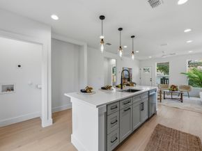 1199 Coleto ST, Austin TX 78702