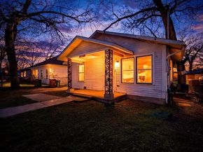 1507 1/2 Holly ST, Austin TX 78702