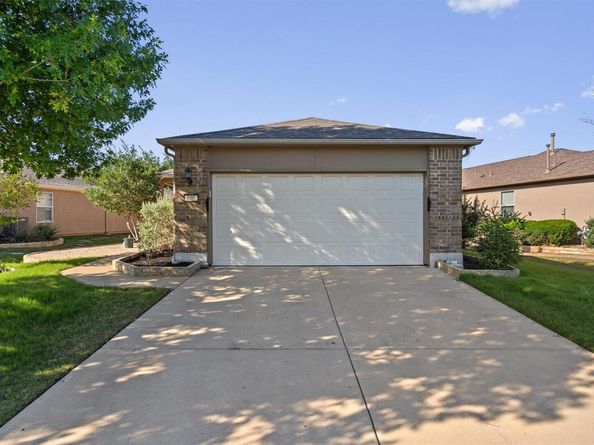600 Salado Creek LN, Georgetown TX 78633