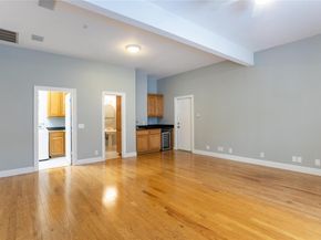 10800 River Plantation DR, Austin TX 78747