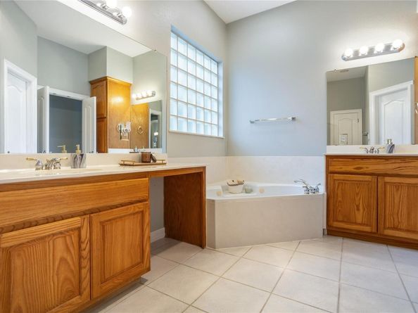10800 River Plantation DR, Austin TX 78747