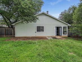 805 Live Oak DR, Cedar Park TX 78613