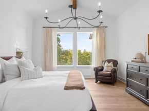 7308 Admirals Park Dr, Jonestown TX 78645