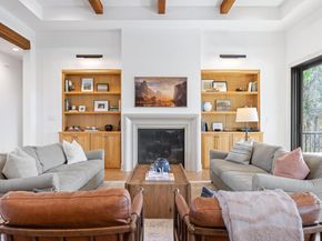 7308 Admirals Park Dr, Jonestown TX 78645