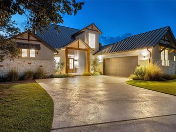 7308 Admirals Park Dr