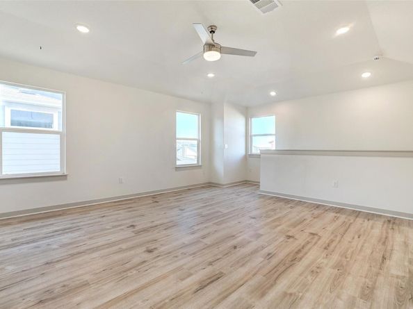 7421 Peggie Nell DR, Austin TX 78724