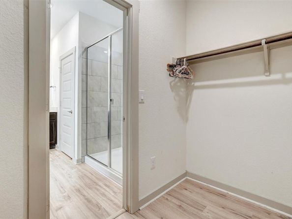 7421 Peggie Nell DR, Austin TX 78724