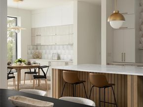 2401 Oakhaven CIR, Austin TX 78704