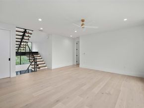 2401 Oakhaven CIR, Austin TX 78704