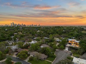 2401 Oakhaven CIR, Austin TX 78704