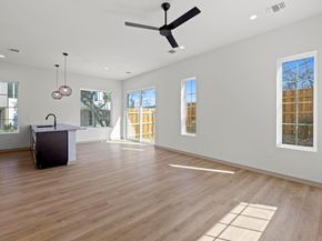 1736 Bunche RD B1, Austin TX 78721