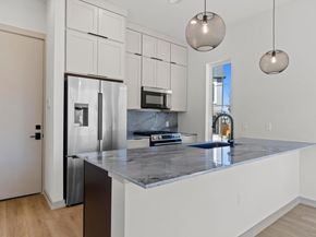 1736 Bunche RD B1, Austin TX 78721