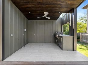 705 E 50th ST, Austin TX 78751