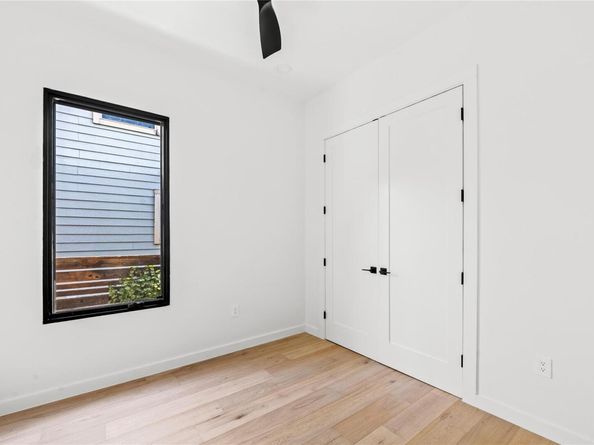 705 E 50th ST, Austin TX 78751