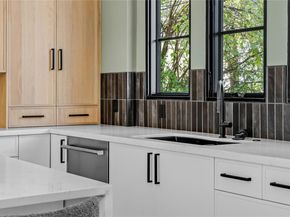 705 E 50th ST, Austin TX 78751