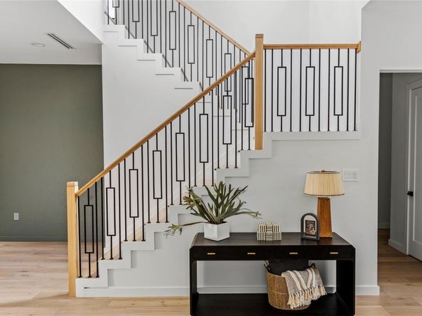 705 E 50th ST, Austin TX 78751