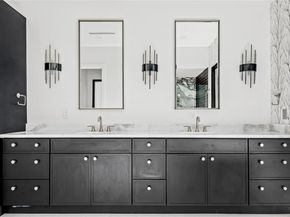 705 E 50th ST, Austin TX 78751