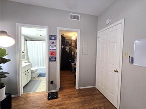 706 W 22nd ST 307, Austin TX 78705