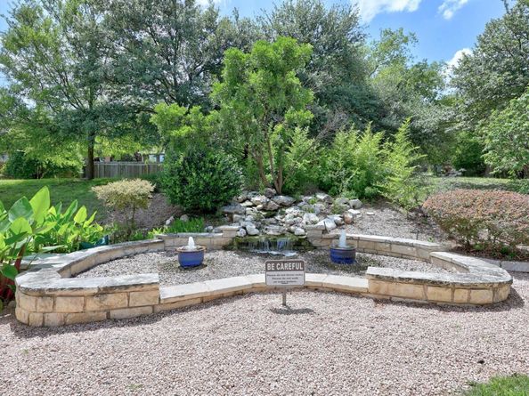 1310 W Parmer LN 9B, Austin TX 78727