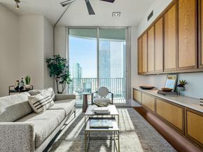 360 Nueces ST 4211, Austin TX 78701