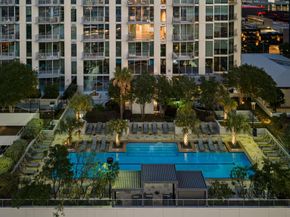 360 Nueces ST 4211, Austin TX 78701