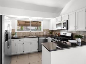 8306 Seminary Ridge Dr, Austin TX 78745