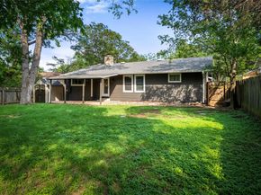 8306 Seminary Ridge Dr, Austin TX 78745