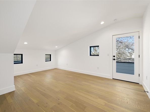 1411 Clifford DR, Austin TX 78702