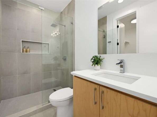 1411 Clifford DR, Austin TX 78702