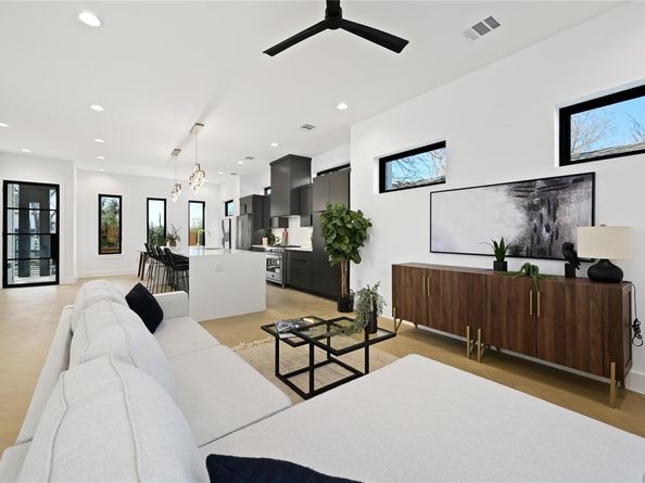 1411 Clifford DR, Austin TX 78702