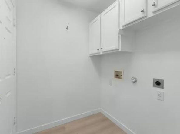 325 Middle Ground CV, Austin TX 78748