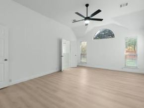 325 Middle Ground CV, Austin TX 78748