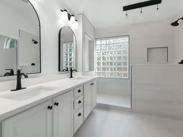 325 Middle Ground CV, Austin TX 78748