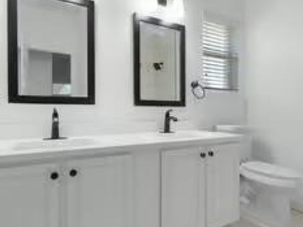 325 Middle Ground CV, Austin TX 78748