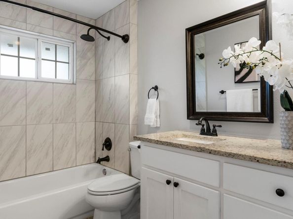 4704 Roundup TRL, Austin TX 78745