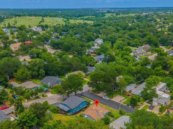 1410 Luna ST, Austin TX 78721