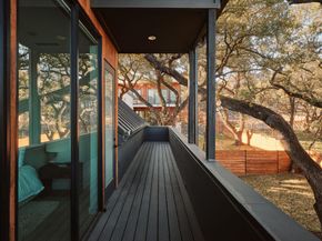 3209 Clawson RD, Austin TX 78704