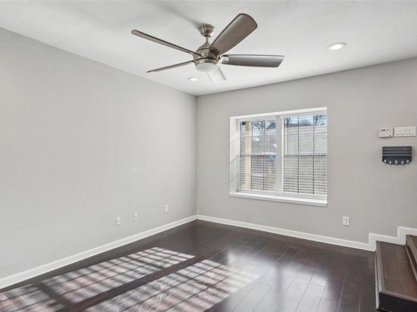 11404 Walnut Ridge DR 5, Austin TX 78753